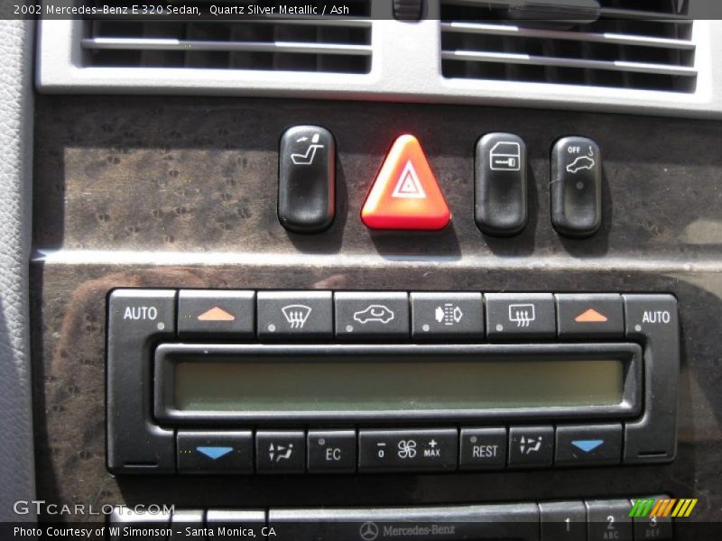 Quartz Silver Metallic / Ash 2002 Mercedes-Benz E 320 Sedan