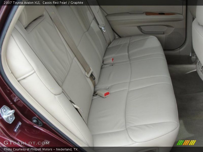 Cassis Red Pearl / Graphite 2007 Toyota Avalon XLS
