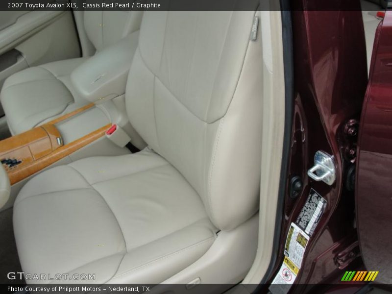 Cassis Red Pearl / Graphite 2007 Toyota Avalon XLS