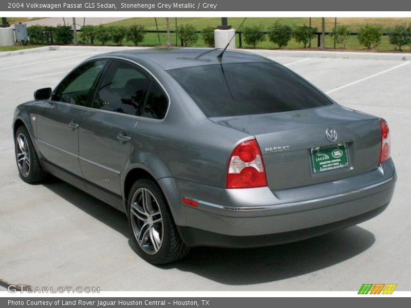 Stonehenge Grey Metallic / Grey 2004 Volkswagen Passat GLS Sedan