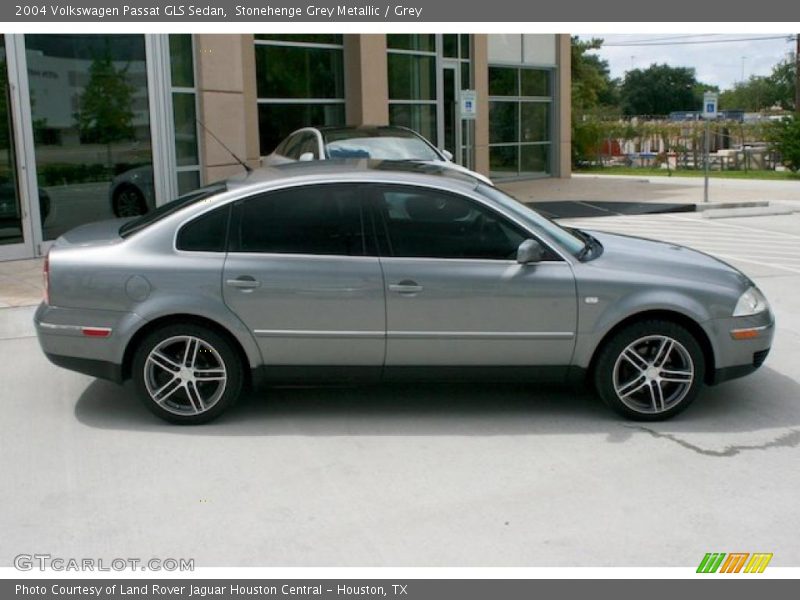 Stonehenge Grey Metallic / Grey 2004 Volkswagen Passat GLS Sedan