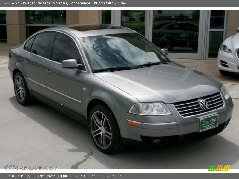 Stonehenge Grey Metallic / Grey 2004 Volkswagen Passat GLS Sedan