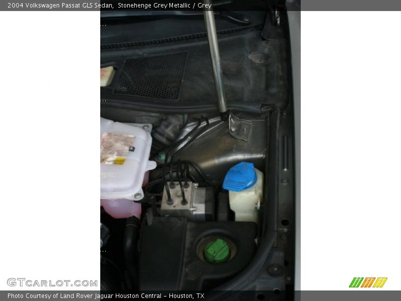 Stonehenge Grey Metallic / Grey 2004 Volkswagen Passat GLS Sedan