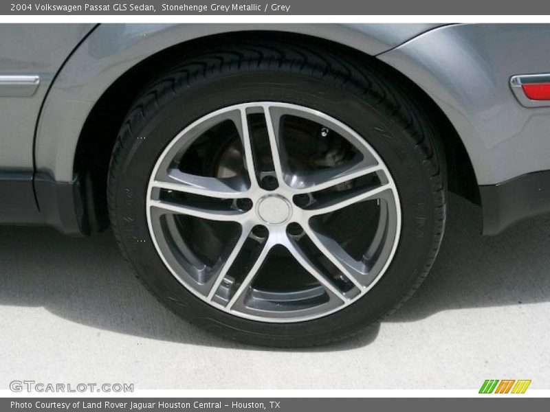 Stonehenge Grey Metallic / Grey 2004 Volkswagen Passat GLS Sedan