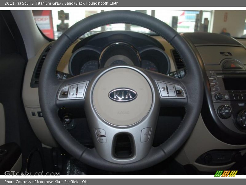 Titanium Gray / Sand/Black Houndstooth Cloth 2011 Kia Soul !