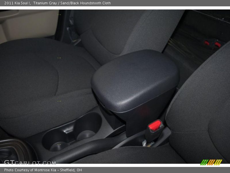Titanium Gray / Sand/Black Houndstooth Cloth 2011 Kia Soul !