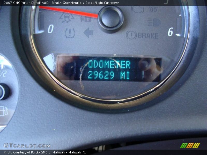 Stealth Gray Metallic / Cocoa/Light Cashmere 2007 GMC Yukon Denali AWD