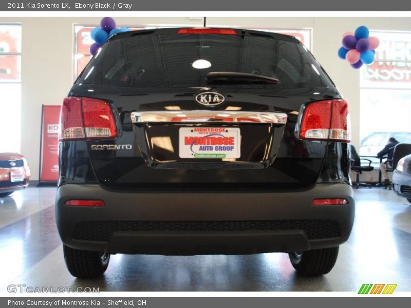 Ebony Black / Gray 2011 Kia Sorento LX