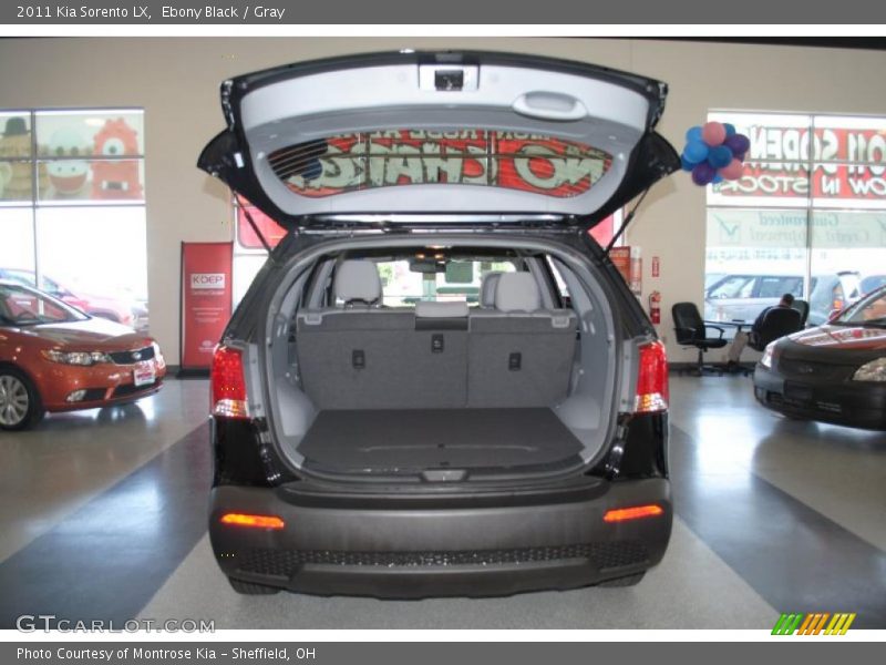 Ebony Black / Gray 2011 Kia Sorento LX