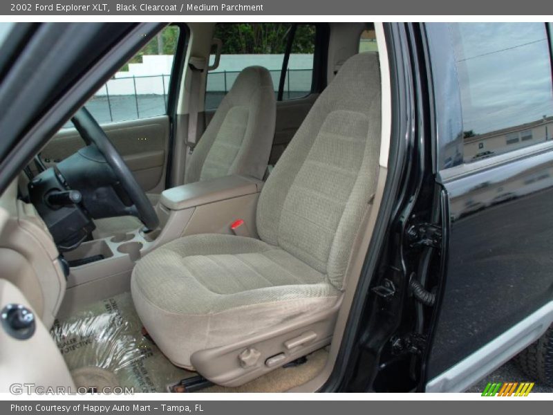 Black Clearcoat / Medium Parchment 2002 Ford Explorer XLT