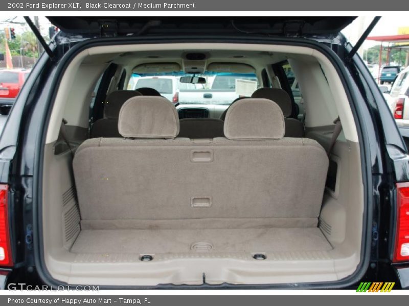 Black Clearcoat / Medium Parchment 2002 Ford Explorer XLT