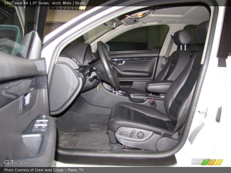 Arctic White / Ebony 2005 Audi A4 1.8T Sedan