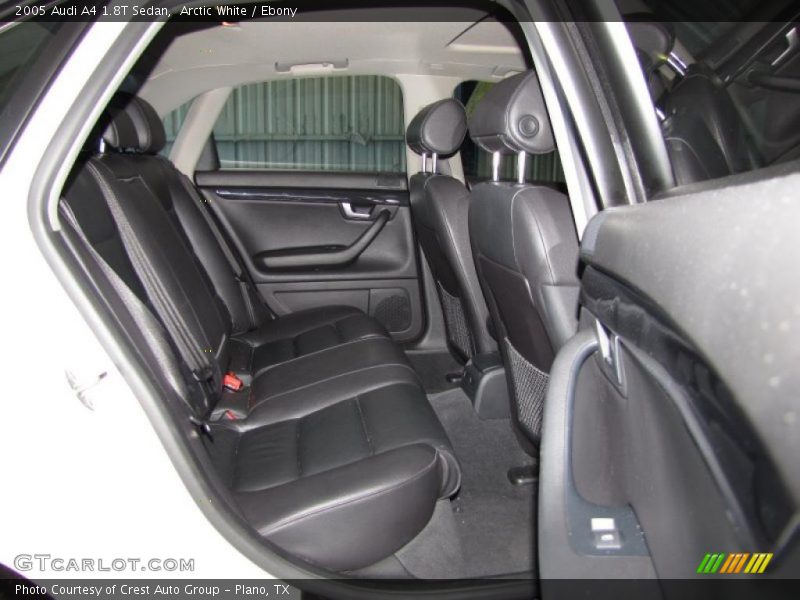 Arctic White / Ebony 2005 Audi A4 1.8T Sedan
