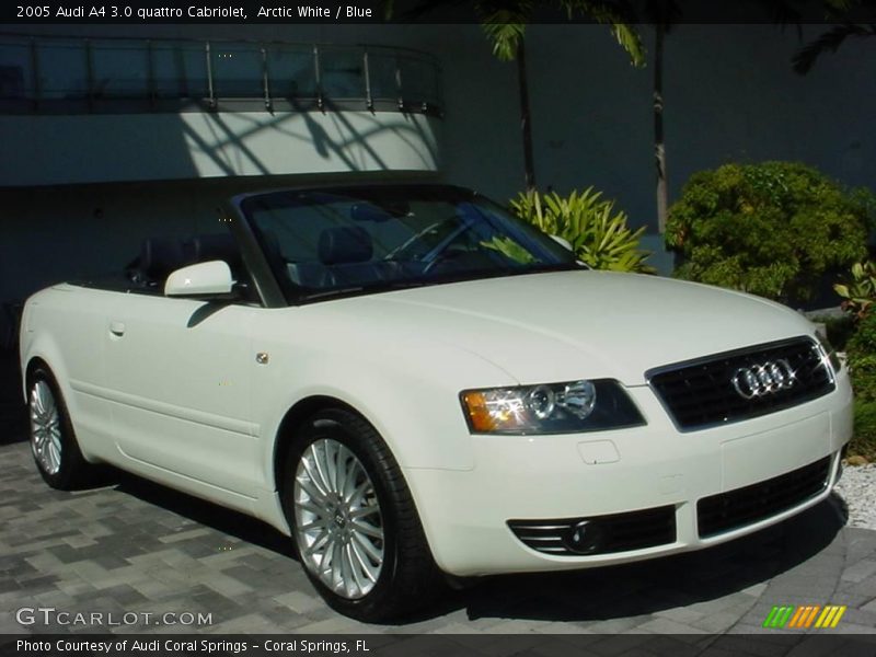 Arctic White / Blue 2005 Audi A4 3.0 quattro Cabriolet