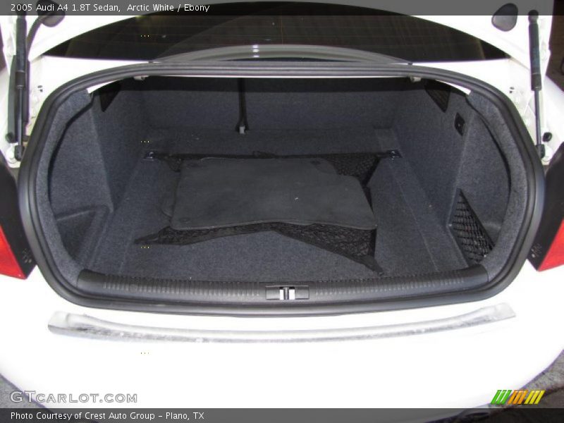 Arctic White / Ebony 2005 Audi A4 1.8T Sedan