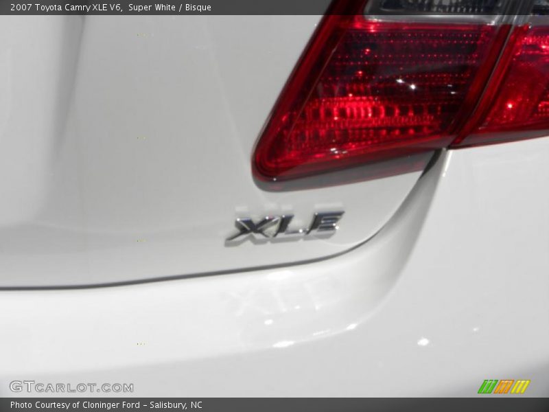 Super White / Bisque 2007 Toyota Camry XLE V6
