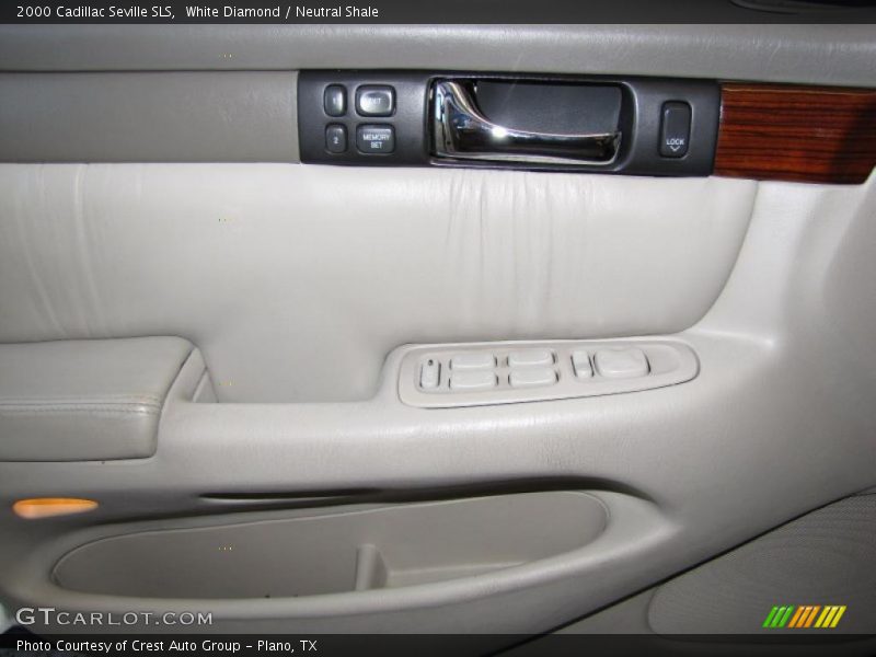 White Diamond / Neutral Shale 2000 Cadillac Seville SLS