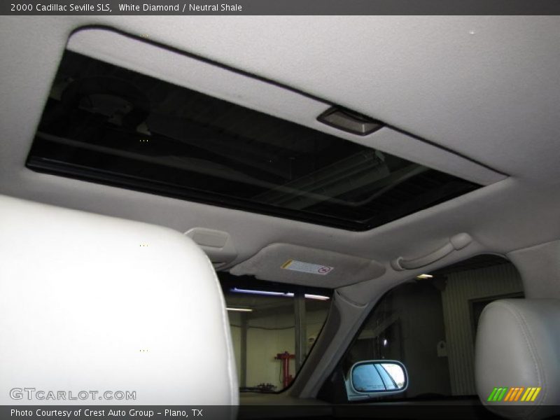 White Diamond / Neutral Shale 2000 Cadillac Seville SLS