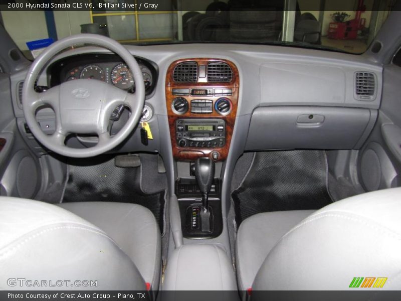 Brilliant Silver / Gray 2000 Hyundai Sonata GLS V6