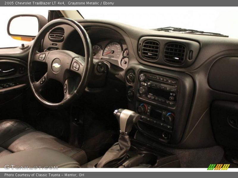 Graystone Metallic / Ebony 2005 Chevrolet TrailBlazer LT 4x4