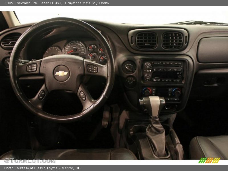 Graystone Metallic / Ebony 2005 Chevrolet TrailBlazer LT 4x4