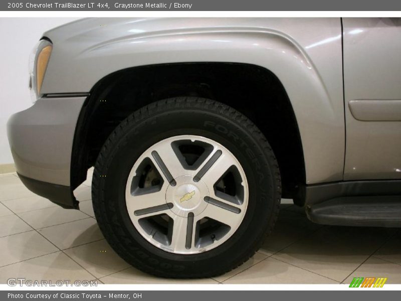 Graystone Metallic / Ebony 2005 Chevrolet TrailBlazer LT 4x4