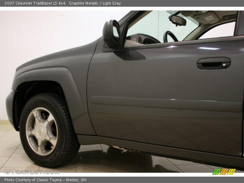 Graphite Metallic / Light Gray 2007 Chevrolet TrailBlazer LS 4x4