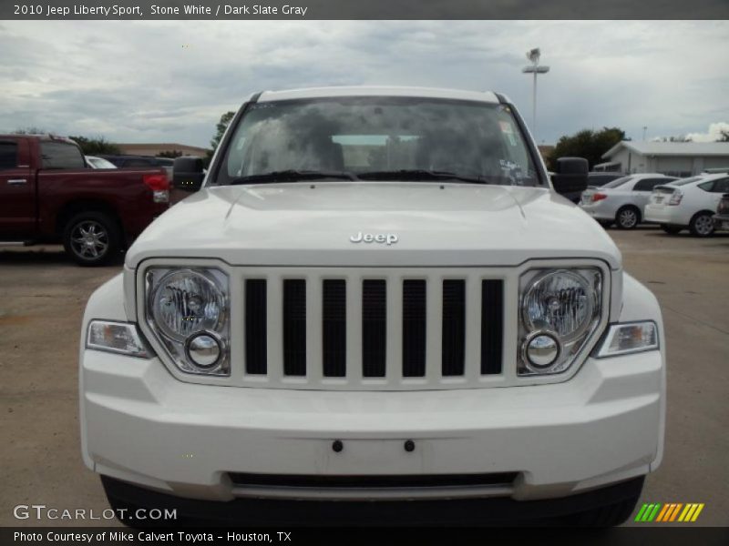 Stone White / Dark Slate Gray 2010 Jeep Liberty Sport
