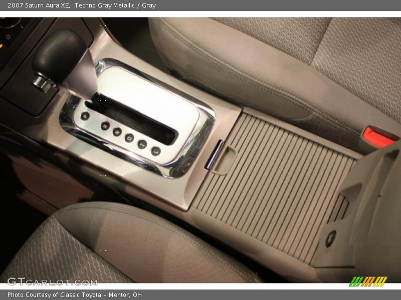Techno Gray Metallic / Gray 2007 Saturn Aura XE