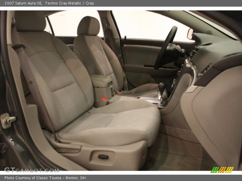 Techno Gray Metallic / Gray 2007 Saturn Aura XE