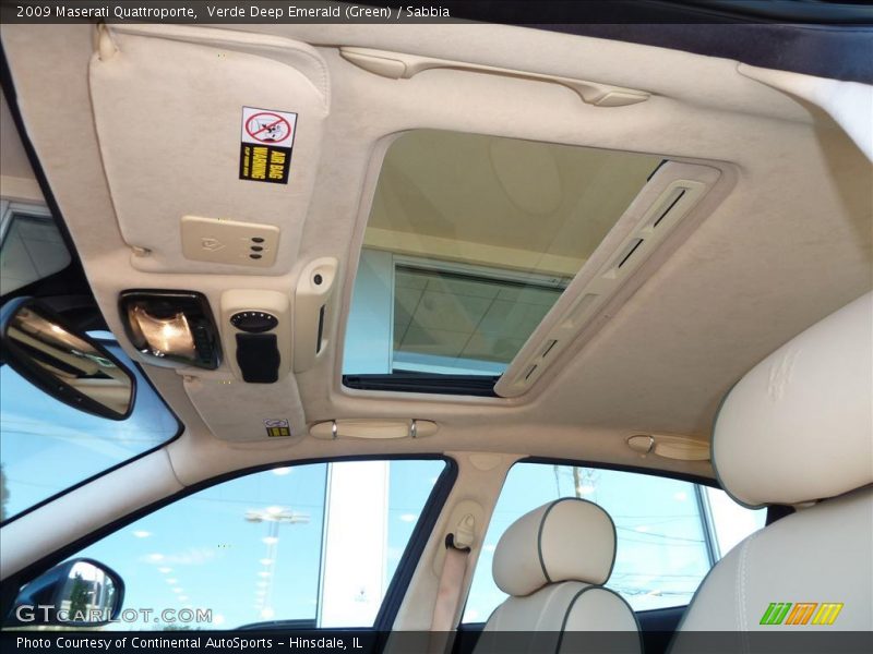 Verde Deep Emerald (Green) / Sabbia 2009 Maserati Quattroporte
