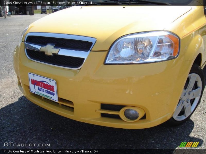 Summer Yellow / Charcoal 2009 Chevrolet Aveo LT Sedan