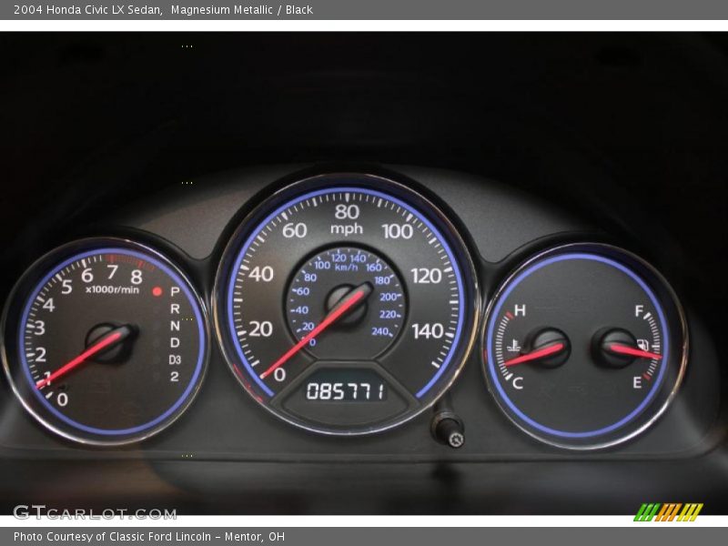 Magnesium Metallic / Black 2004 Honda Civic LX Sedan