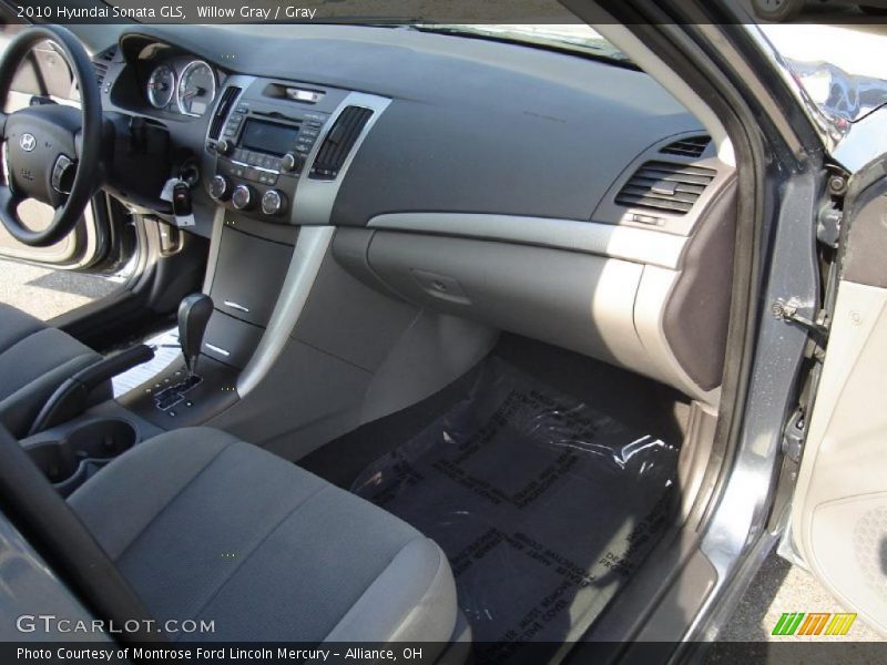 Willow Gray / Gray 2010 Hyundai Sonata GLS