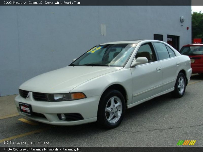 Dover White Pearl / Tan 2002 Mitsubishi Galant LS