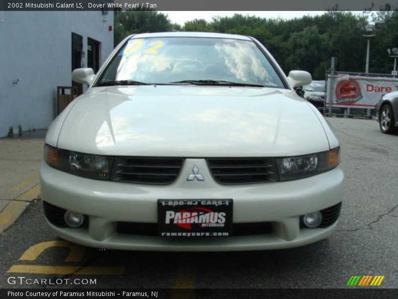 Dover White Pearl / Tan 2002 Mitsubishi Galant LS