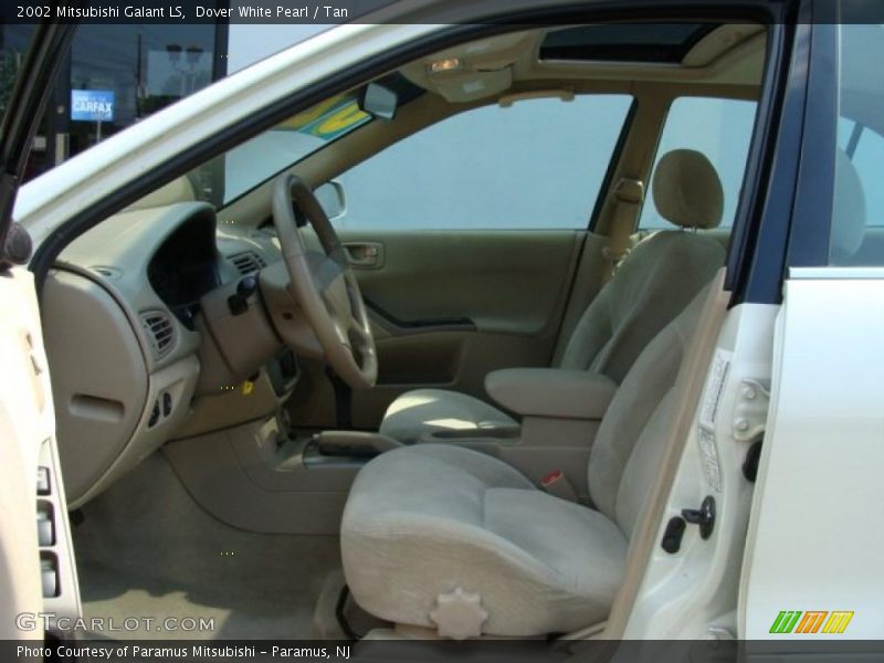Dover White Pearl / Tan 2002 Mitsubishi Galant LS