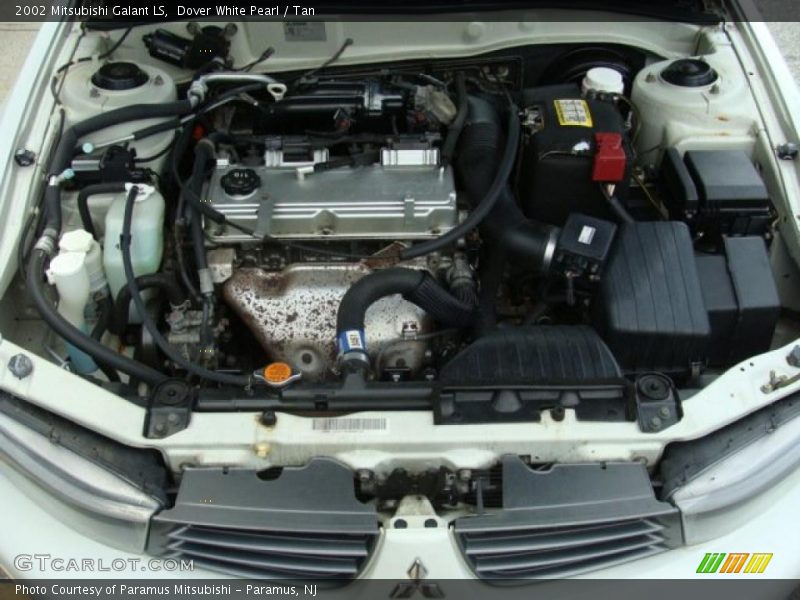 Dover White Pearl / Tan 2002 Mitsubishi Galant LS