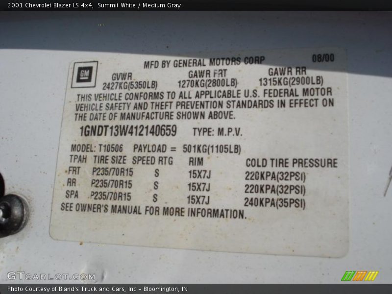 Summit White / Medium Gray 2001 Chevrolet Blazer LS 4x4
