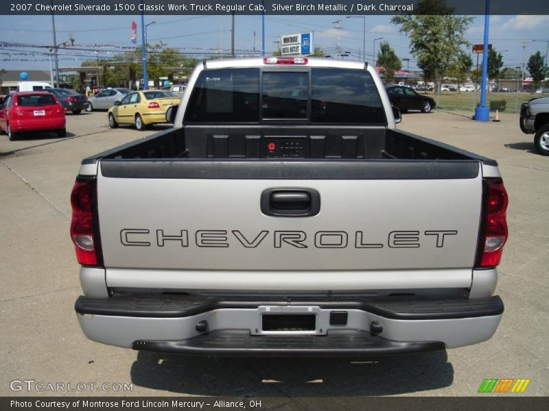 Silver Birch Metallic / Dark Charcoal 2007 Chevrolet Silverado 1500 Classic Work Truck Regular Cab