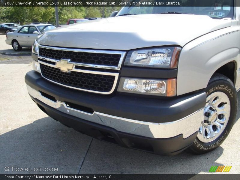 Silver Birch Metallic / Dark Charcoal 2007 Chevrolet Silverado 1500 Classic Work Truck Regular Cab
