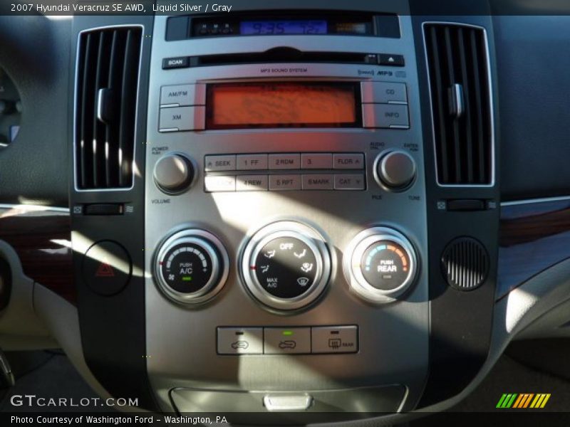 Liquid Silver / Gray 2007 Hyundai Veracruz SE AWD