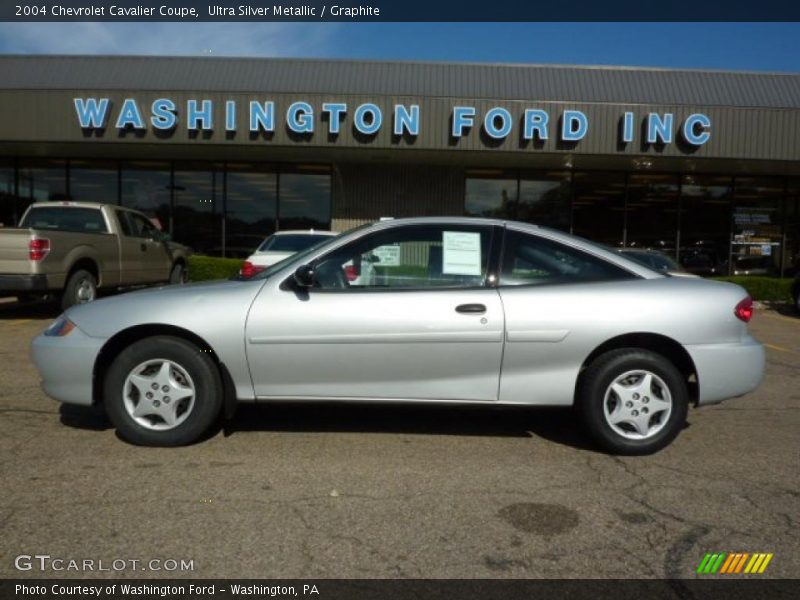 Ultra Silver Metallic / Graphite 2004 Chevrolet Cavalier Coupe