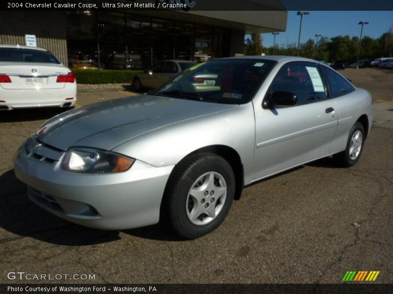Ultra Silver Metallic / Graphite 2004 Chevrolet Cavalier Coupe