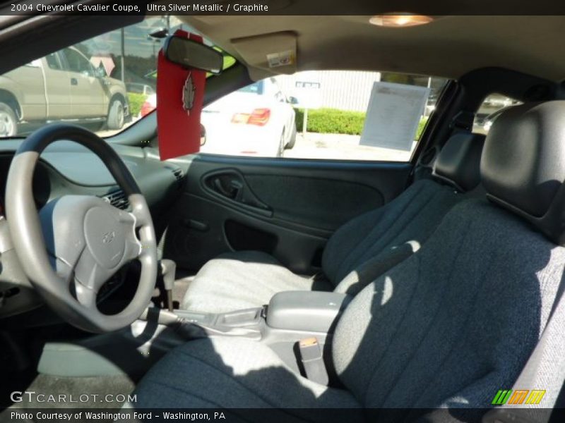 Ultra Silver Metallic / Graphite 2004 Chevrolet Cavalier Coupe