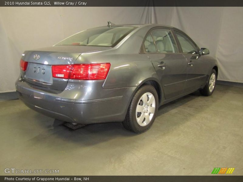 Willow Gray / Gray 2010 Hyundai Sonata GLS