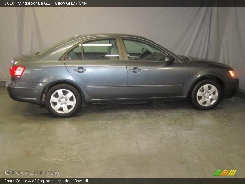 Willow Gray / Gray 2010 Hyundai Sonata GLS