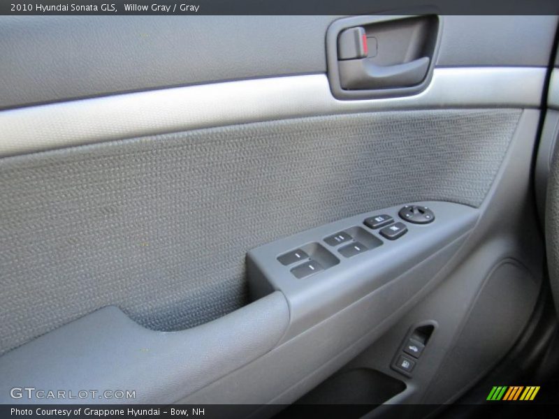 Willow Gray / Gray 2010 Hyundai Sonata GLS