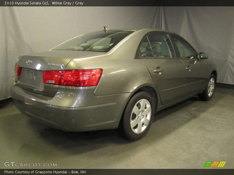 Willow Gray / Gray 2010 Hyundai Sonata GLS
