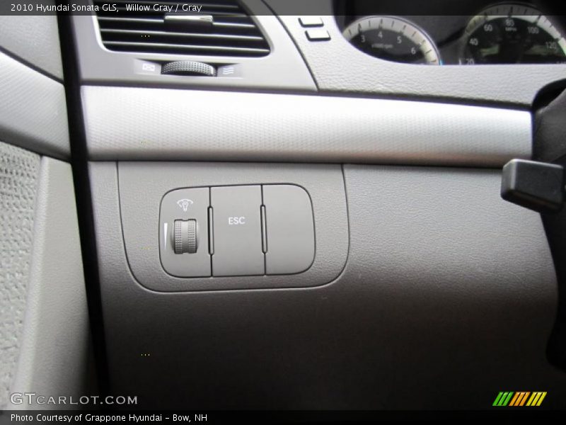 Willow Gray / Gray 2010 Hyundai Sonata GLS